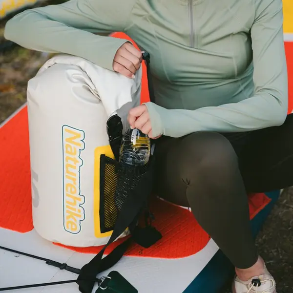 Rucsac Rezistent la Apa 25L Drybag Yellow - imagine 5